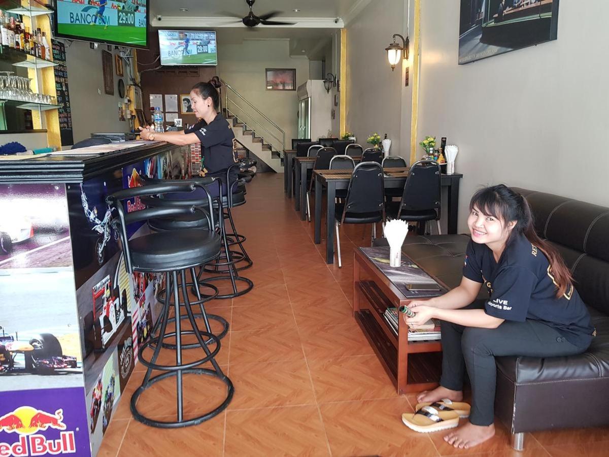 Oyo 739 Presley Guesthouse Phuket Patong Екстериор снимка
